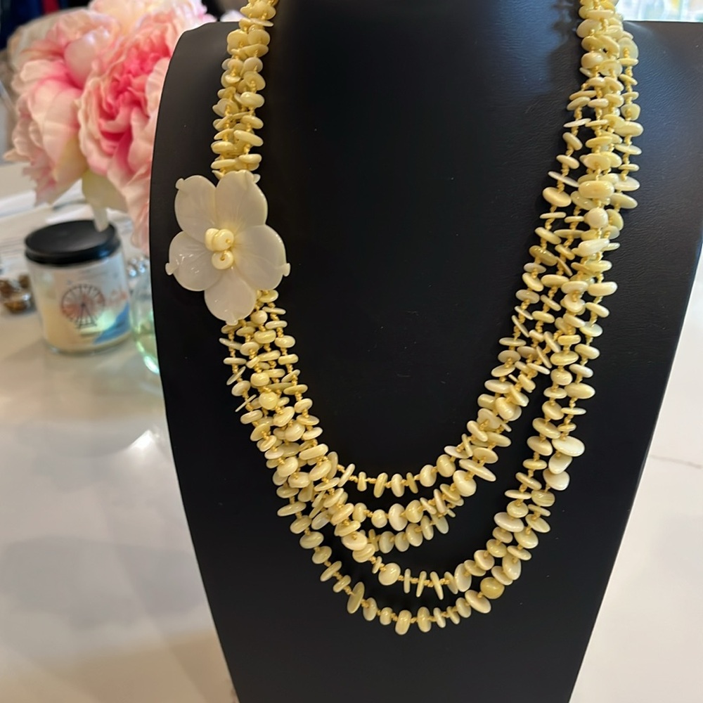 DTR Jay King Soft Yellow Mother of Pearl Necklace. Carved Flower on Multi Strand